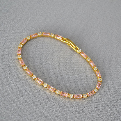 Charming Bracelet for Any Occasion