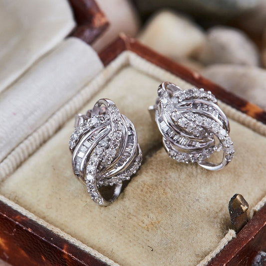 Elegant Earring for Every Occasion
