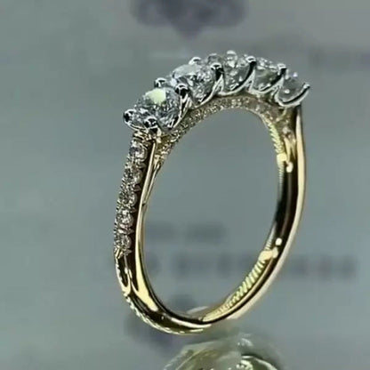Beautiful Gold Bracelet with Unique Style