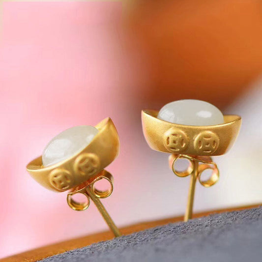 Elegant Silver Earring for Every Occasion