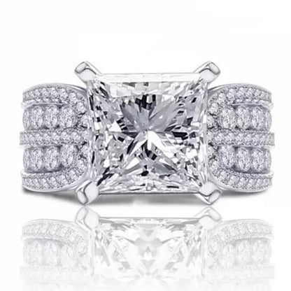 Stunning Ring for Daily Wear
