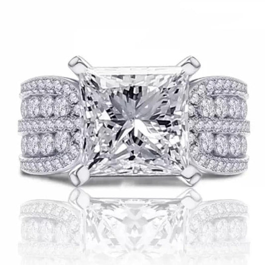 Stunning Ring for Daily Wear