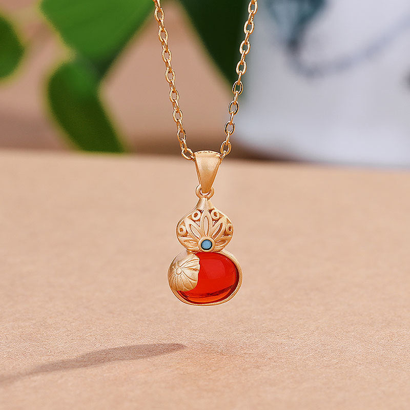 Stunning Gold Necklace for Daily Wear