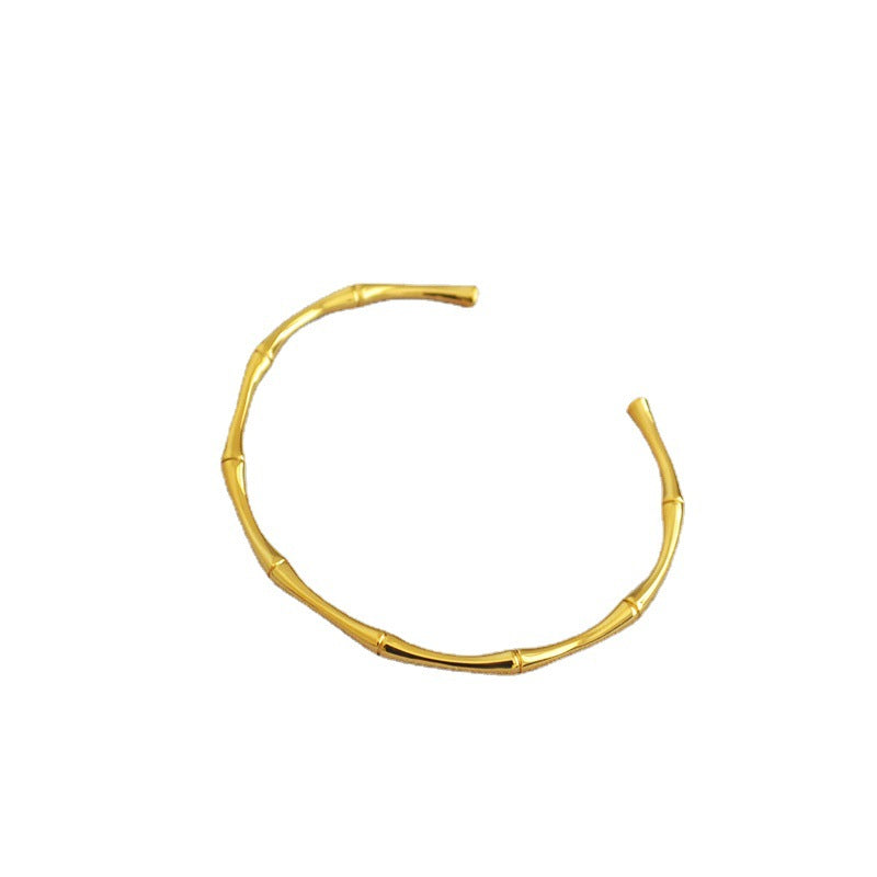 Charming Gold Bracelet for Any Occasion