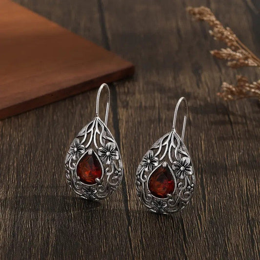Charming Earring for Any Occasion