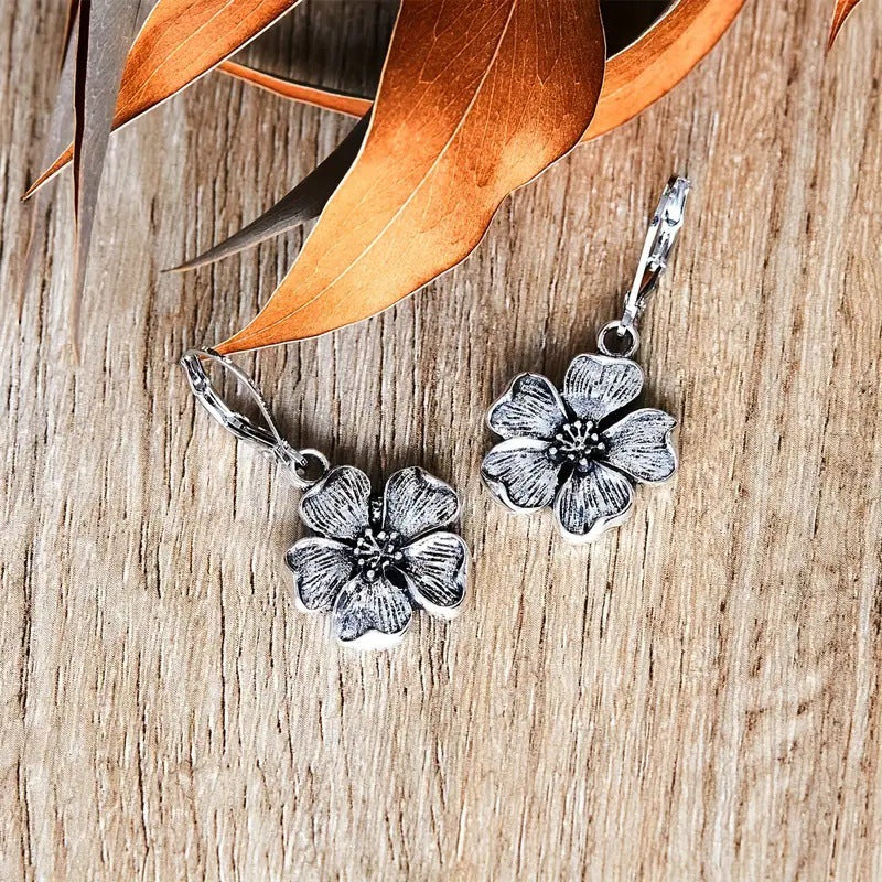 Elegant Earring for Every Occasion