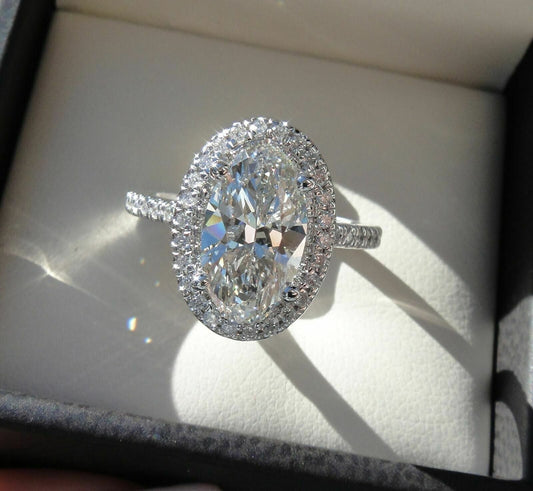 Beautiful Ring with Unique Style