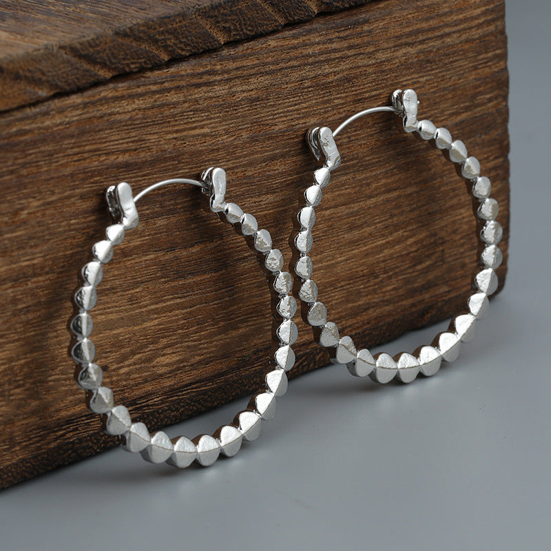 Romantic Silver Earring for Special Moments