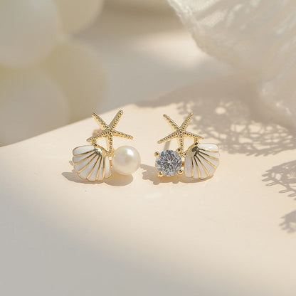 Beautiful Pearl Earring with Unique Style