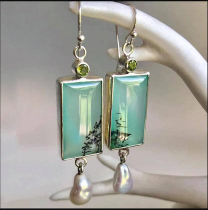 Stunning Pearl Earring for Daily Wear