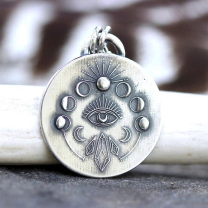 Classic Necklace with Timeless Appeal