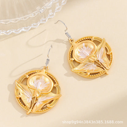 Beautiful Earring with Unique Style