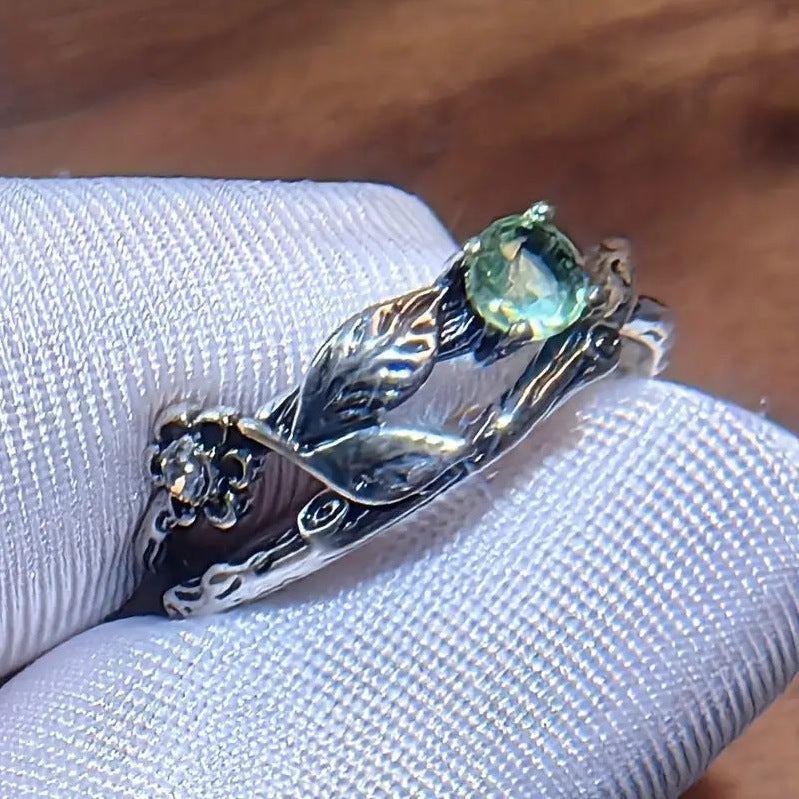 Beautiful Silver Ring with Unique Style