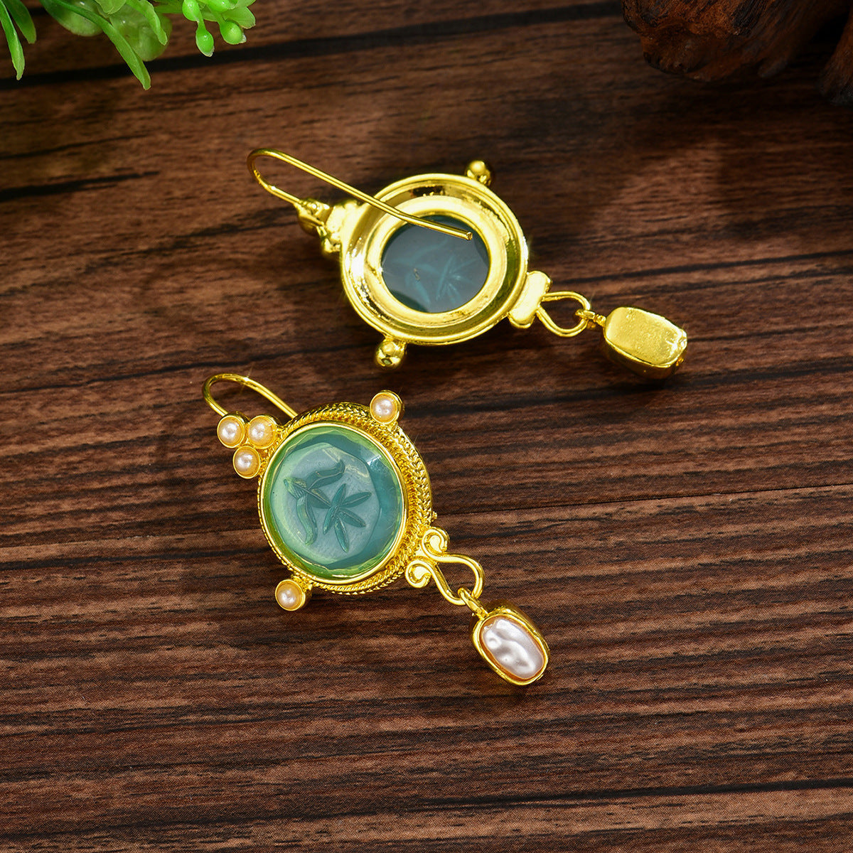 Vintage Handmade Earring