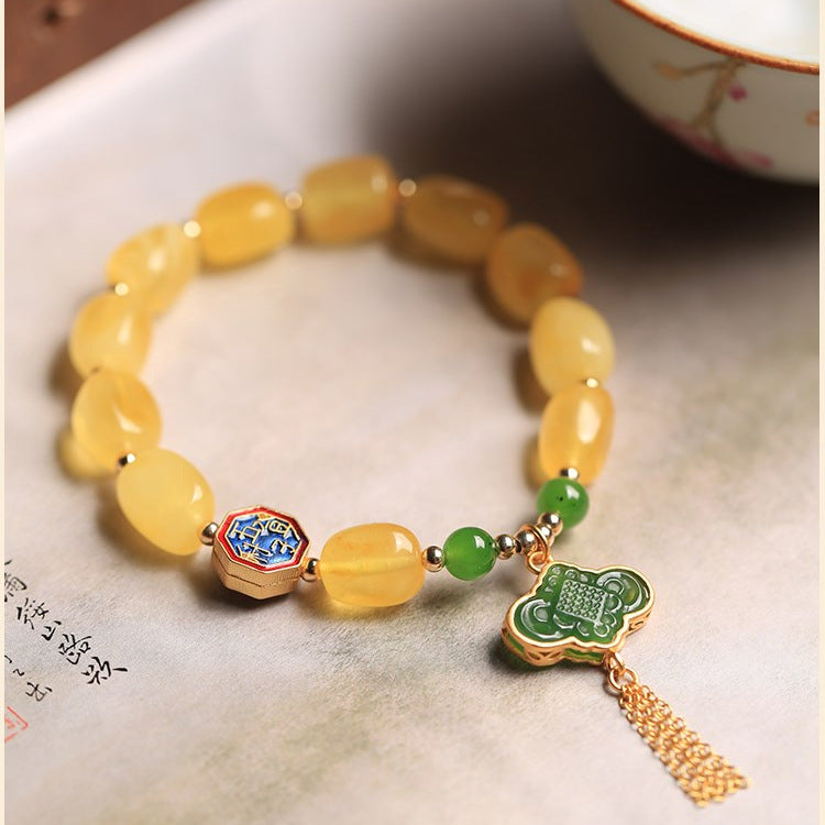 Beautiful Bracelet with Unique Style