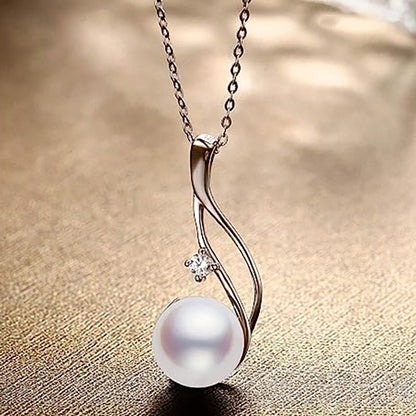 Charming Pearl Necklace for Any Occasion
