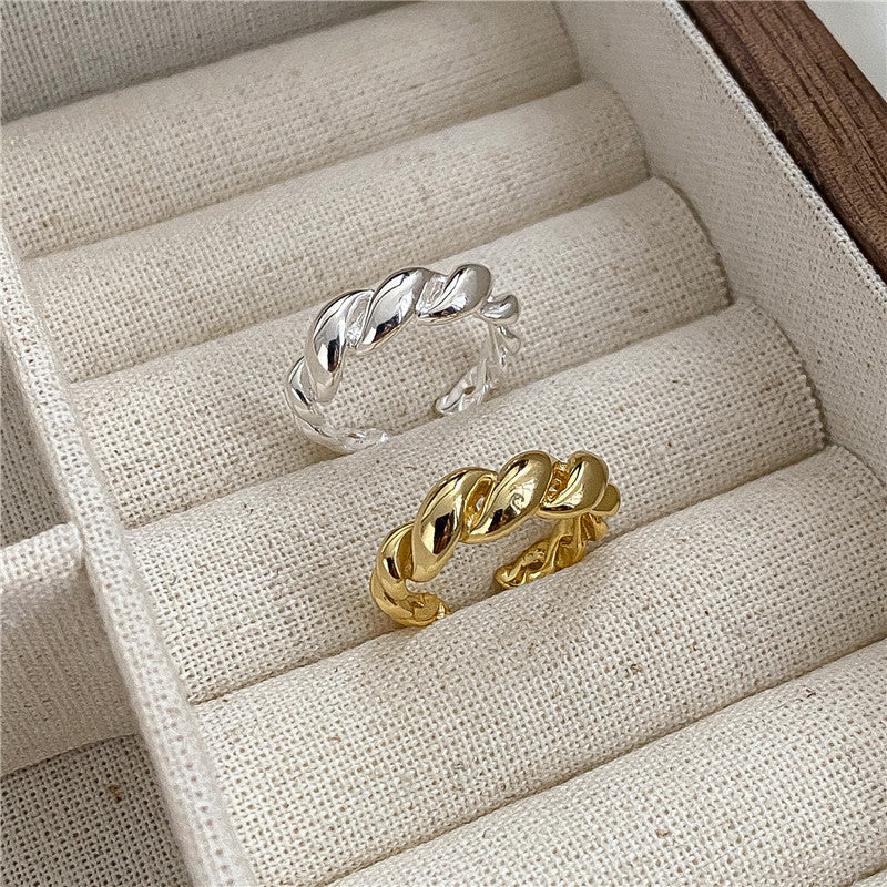 Stunning Ring for Daily Wear