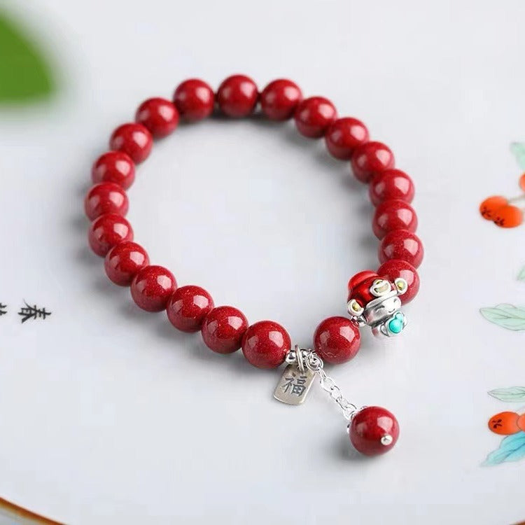 Charming Silver Bracelet for Any Occasion