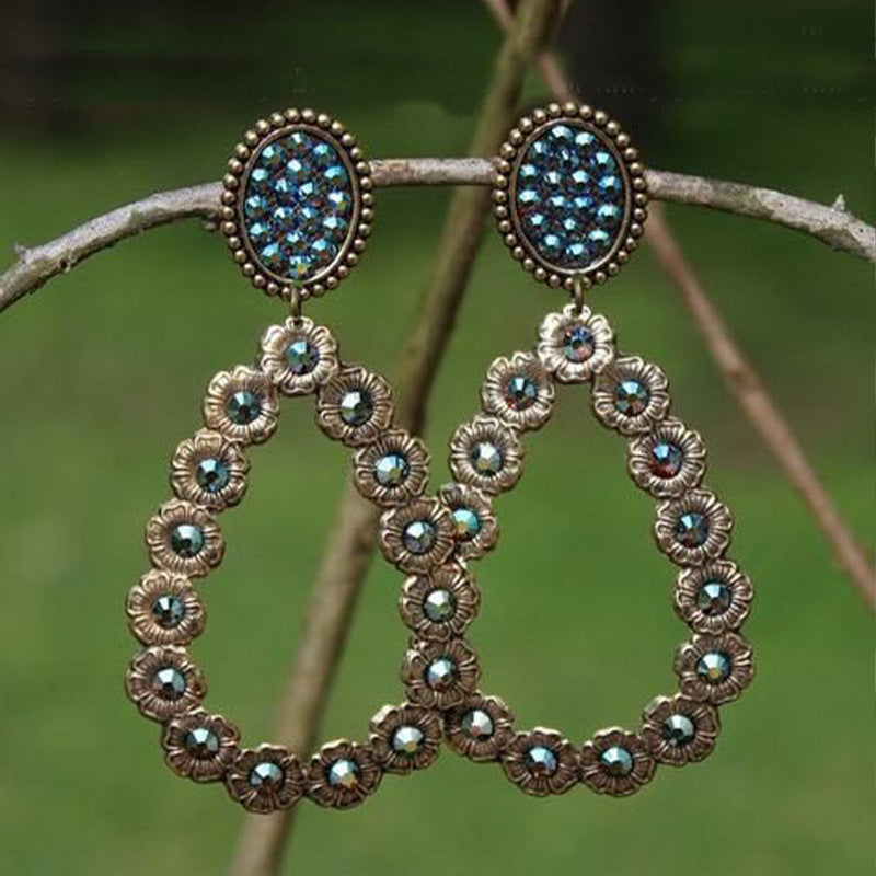 Romantic Earring for Special Moments