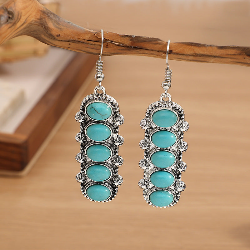 Classic Silver Earring with Timeless Appeal