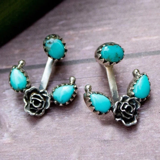 Beautiful Silver Set with Unique Style