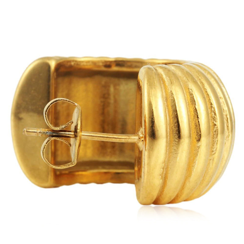 Stunning Gold Earring for Daily Wear