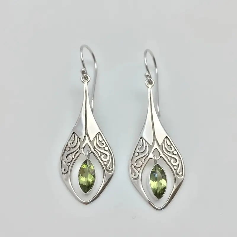 Charming Earring for Any Occasion