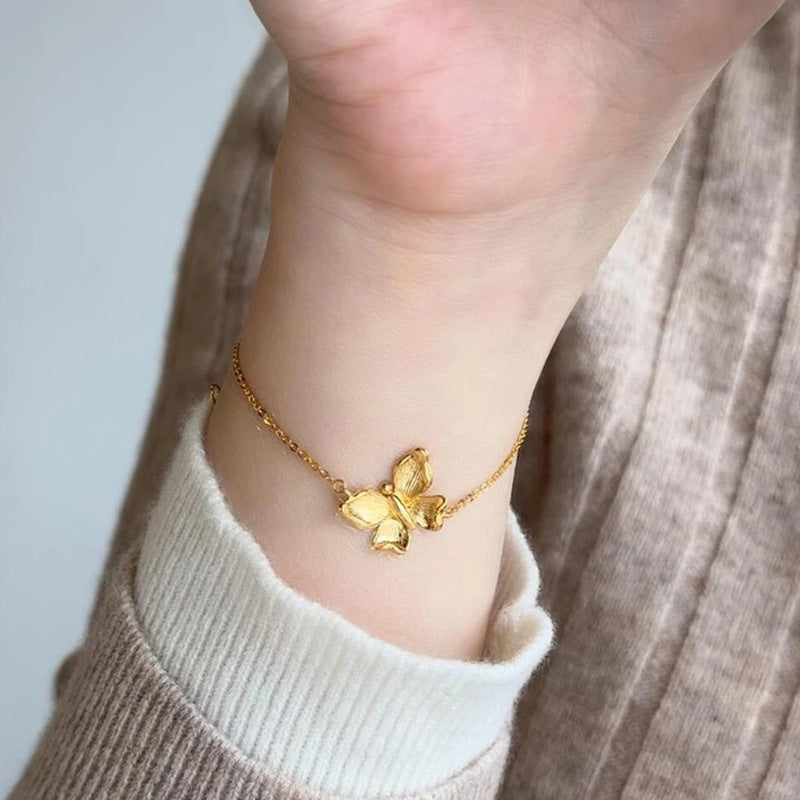 Elegant Gold Necklace for Every Occasion