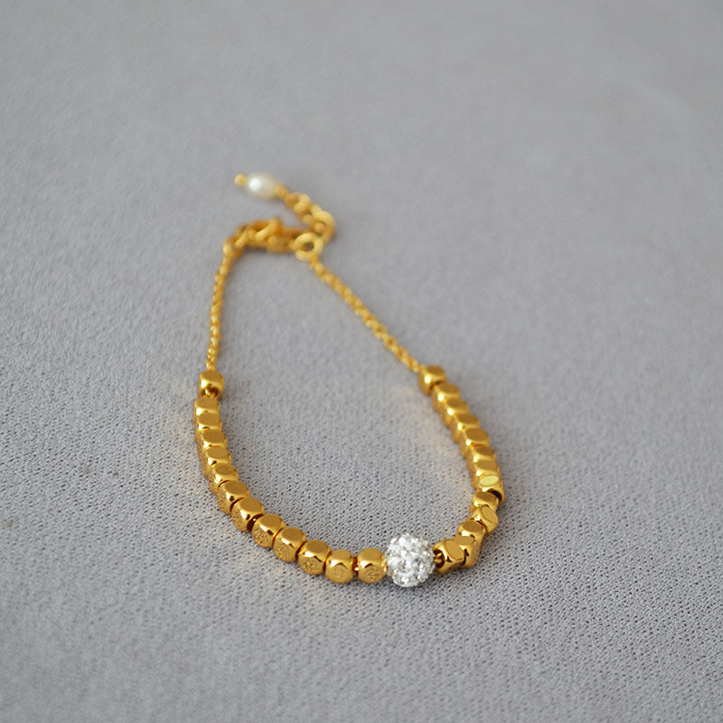 Stunning Gold Bracelet for Daily Wear