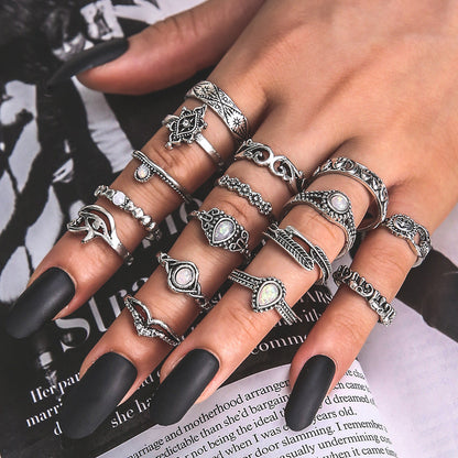 Classic Silver Set with Timeless Appeal