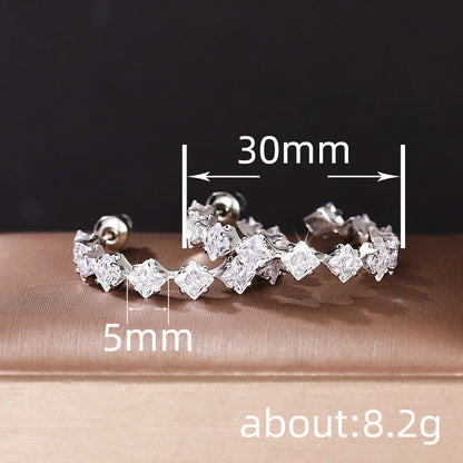 Stunning Earring for Daily Wear