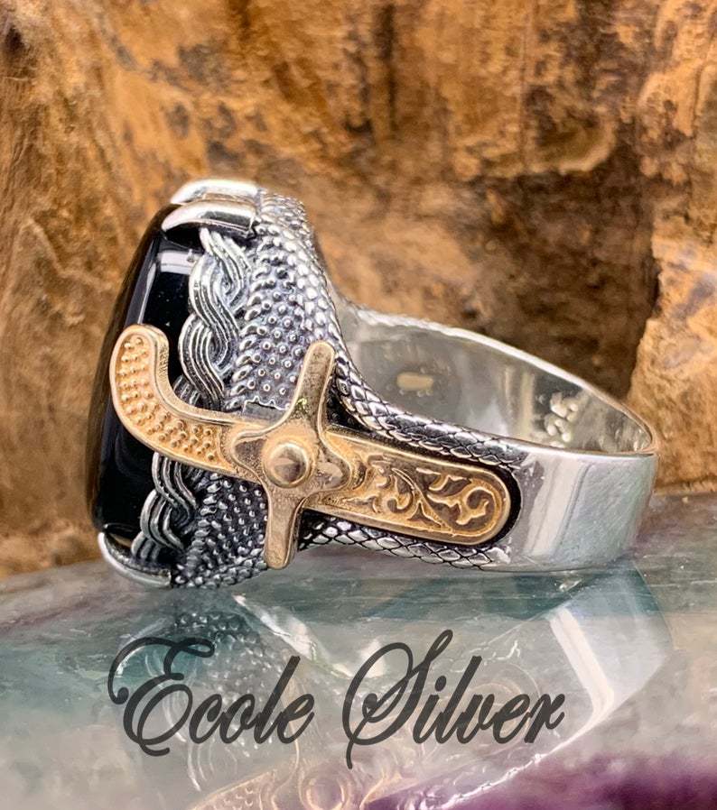 Stunning Silver Bracelet for Daily Wear