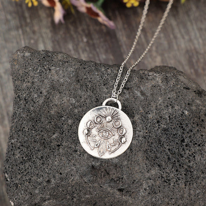 Classic Necklace with Timeless Appeal