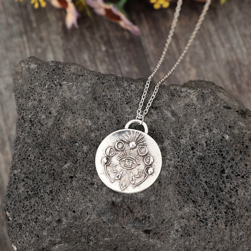 Classic Necklace with Timeless Appeal