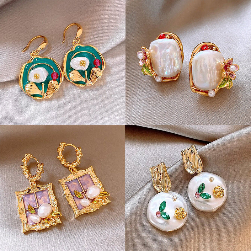 Stunning Pearl Earring for Daily Wear
