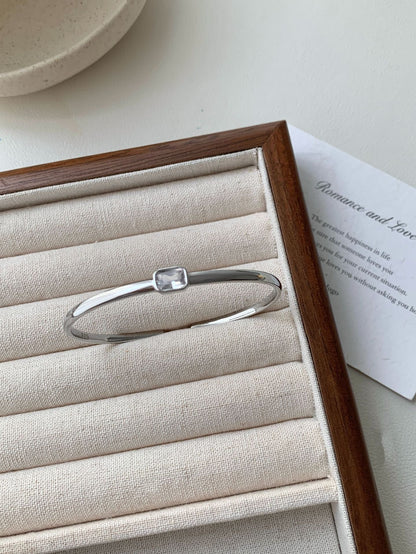 Romantic Bracelet for Special Moments