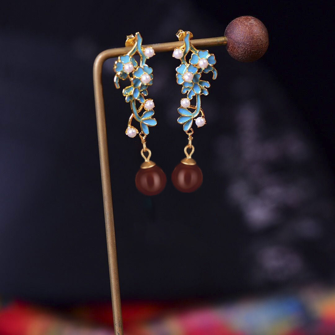 Romantic Earring for Special Moments