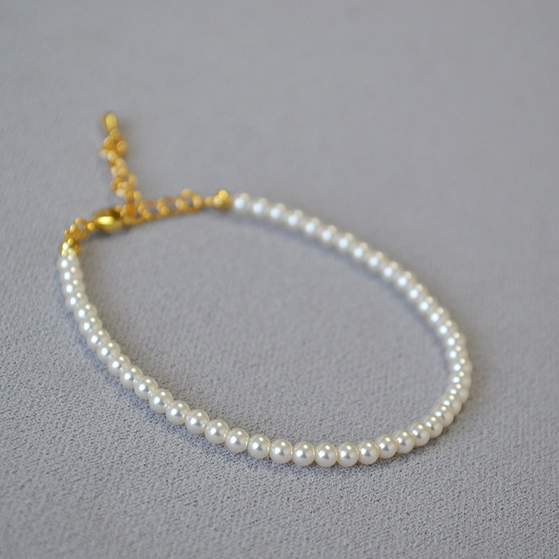 Classic Pearl Bracelet with Timeless Appeal