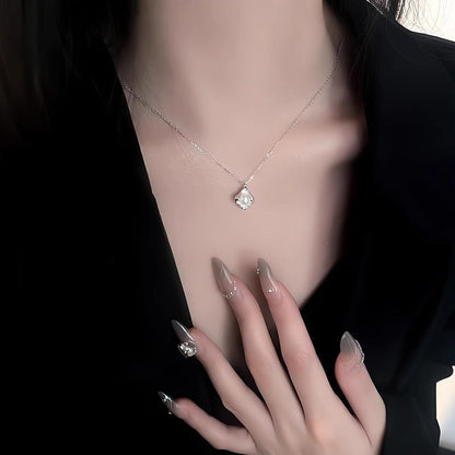 Charming Pearl Necklace for Any Occasion