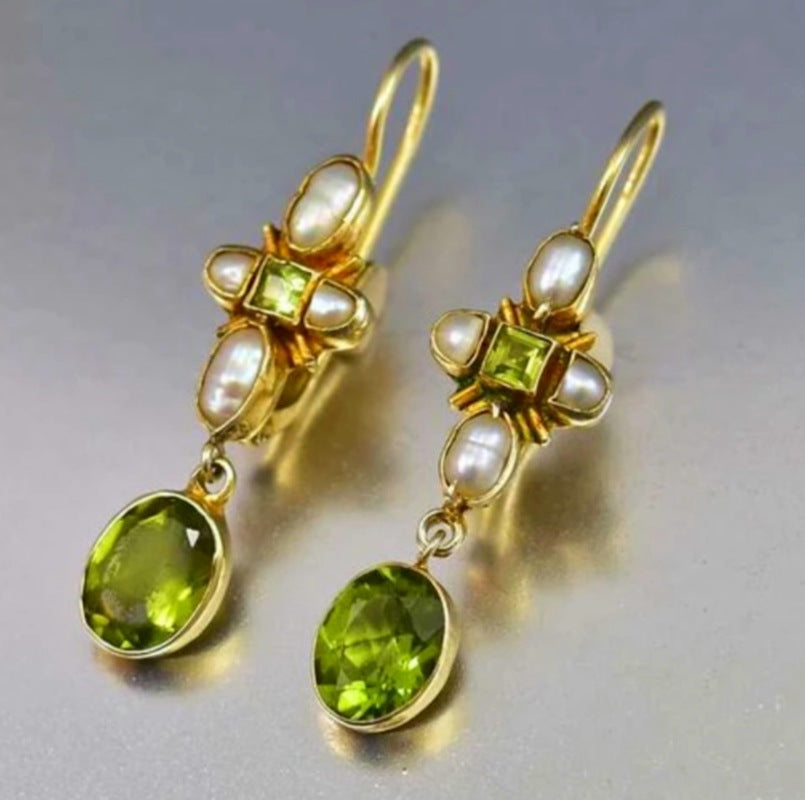 Romantic Pearl Earring for Special Moments