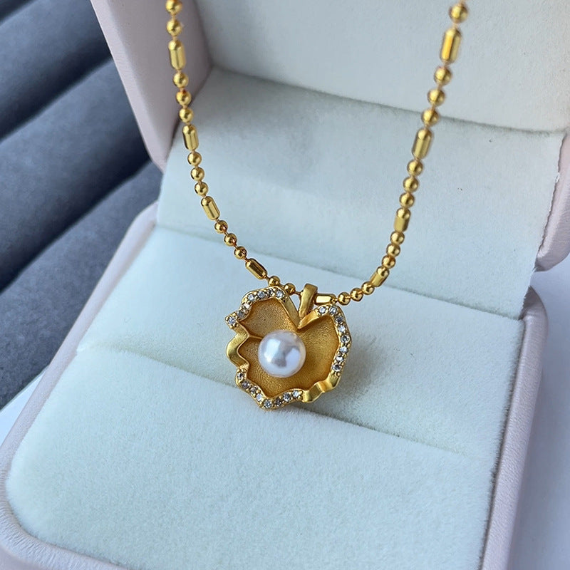 Vintage Handmade Pearl Necklace