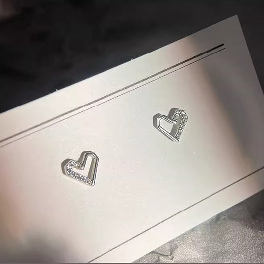 Romantic Earring for Special Moments