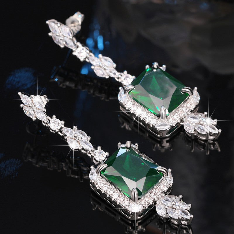 Elegant Earring for Every Occasion