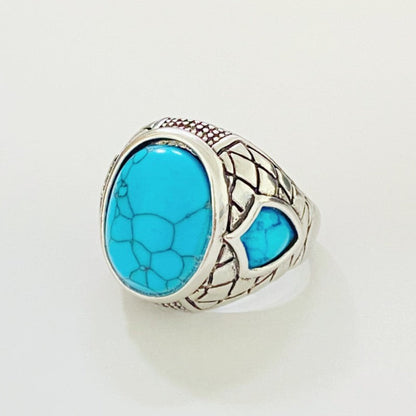 Stunning Silver Ring for Daily Wear