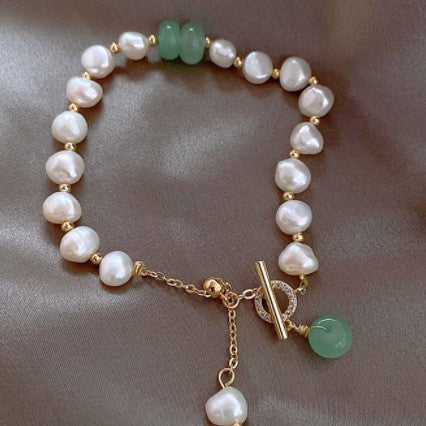 Vintage Handmade Pearl Bracelet