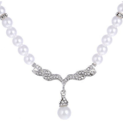 Beautiful Pearl Set with Unique Style