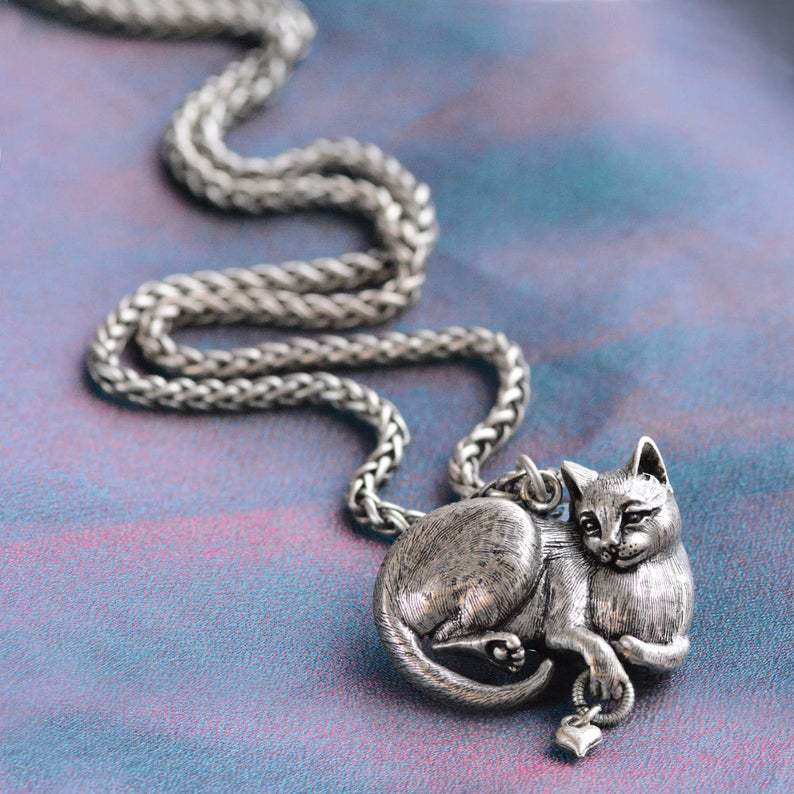 Charming Necklace for Any Occasion