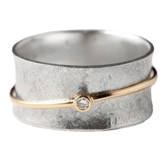 Classic Ring with Timeless Appeal