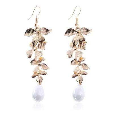 Delicate Artisan Pearl Earring