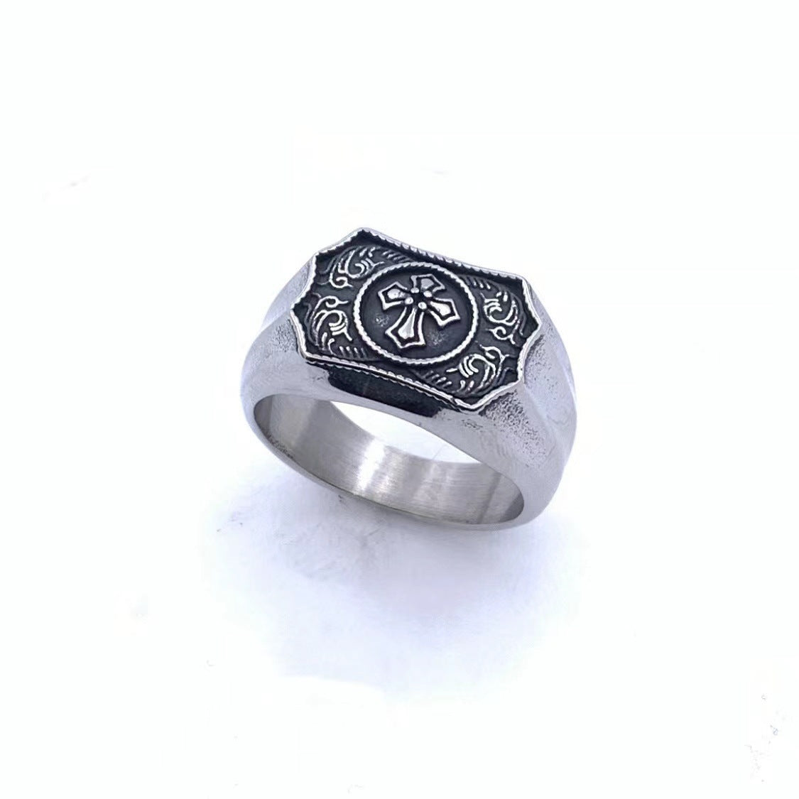 Stunning Ring for Daily Wear